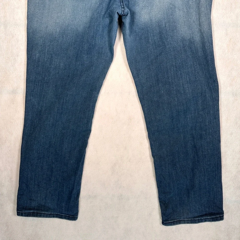 Levi's Jeans Mens 40x32 541 Athletic Taper Blue Good Stretch Denim